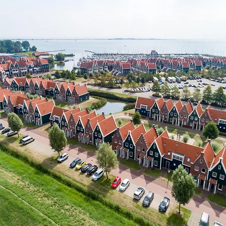 Restyled On The Markermeer Tatil Evi *
