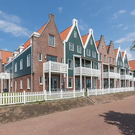 Restyled On The Markermeer Volendam